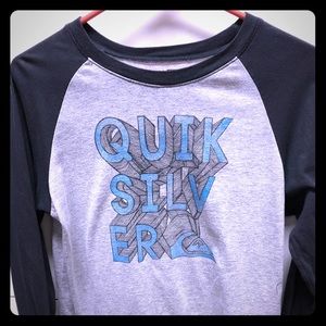 QuickSilver long sleeve tee